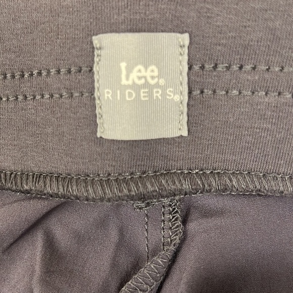 Lee Riders ladies capris - Picture 6 of 7